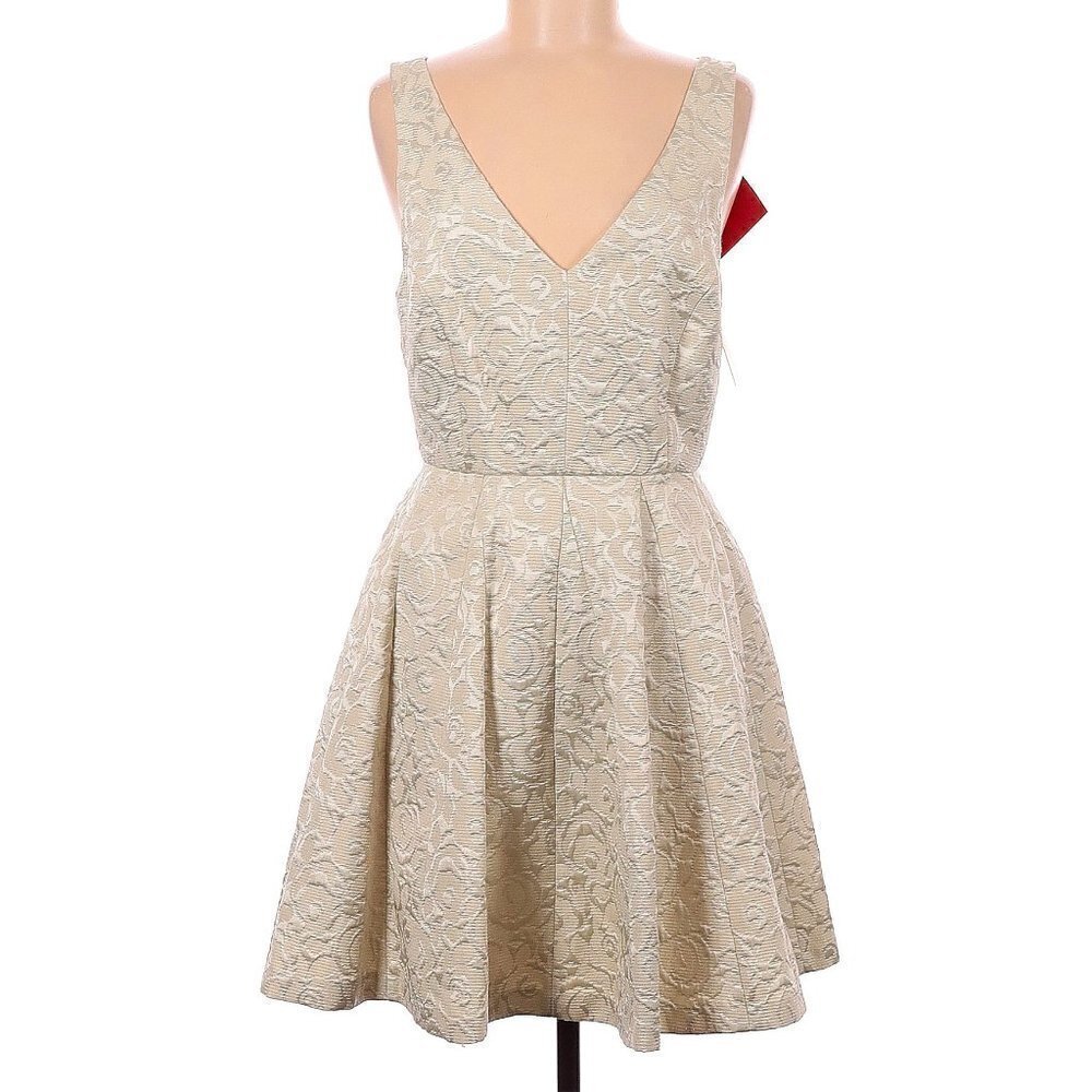 NWT Erin by Erin Fetherston Coco Jacquard Gold Embossed Fit & Flare Mini Dress